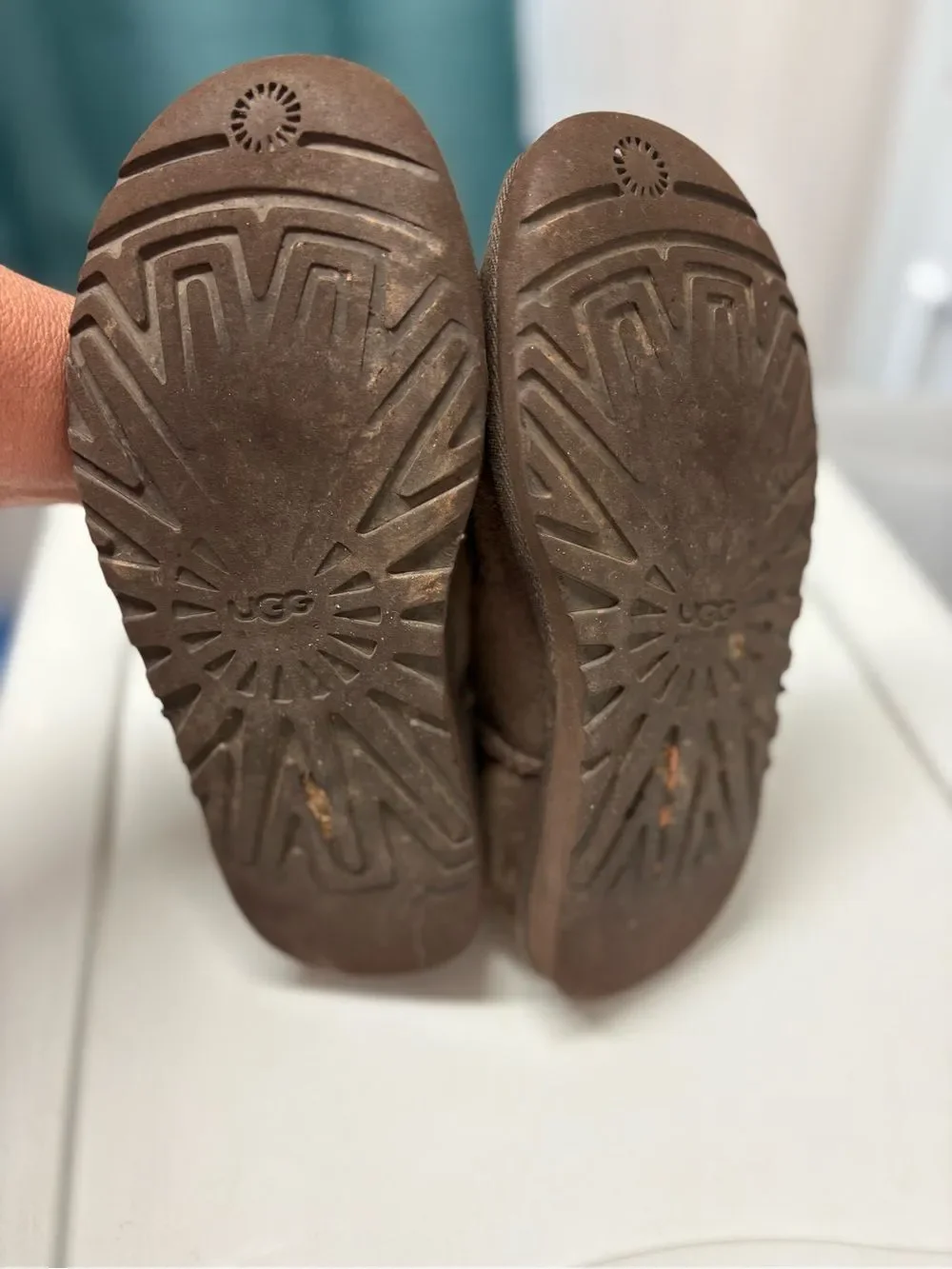 UGG Classic Short Booties Dark Brown Size 5